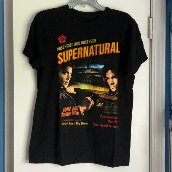 Supernatural T-shirt Men’s size Medium - Picture 1 of 4